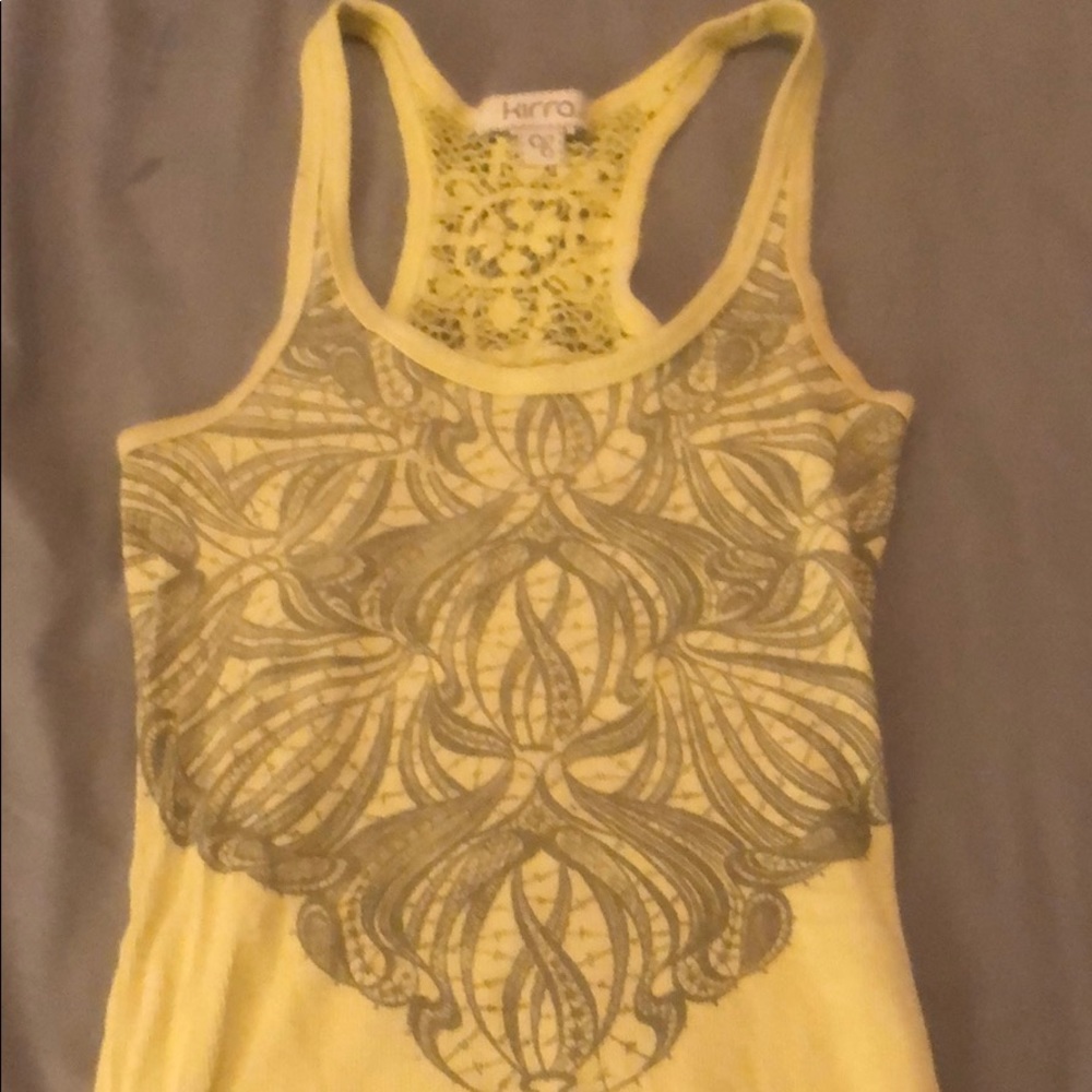 Laceback Tank